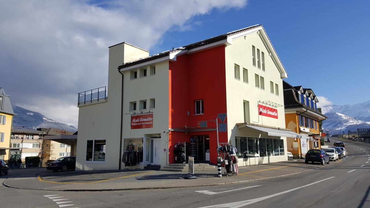 Attika Wohnung Spiez Esterno foto