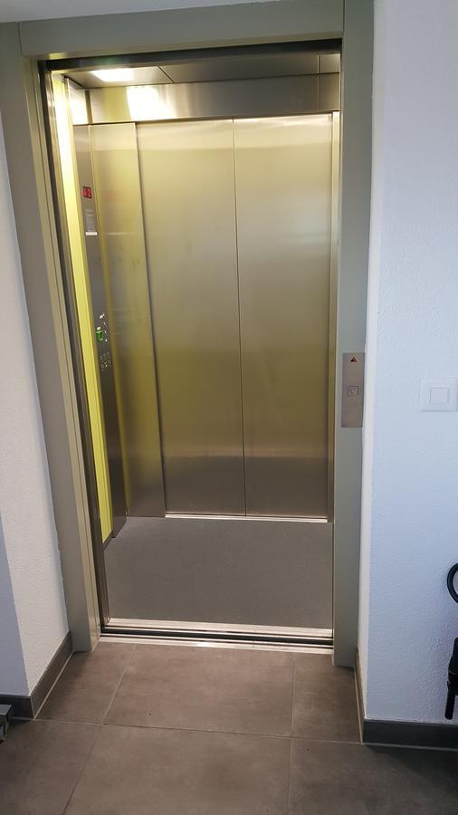 Attika Wohnung Spiez Esterno foto